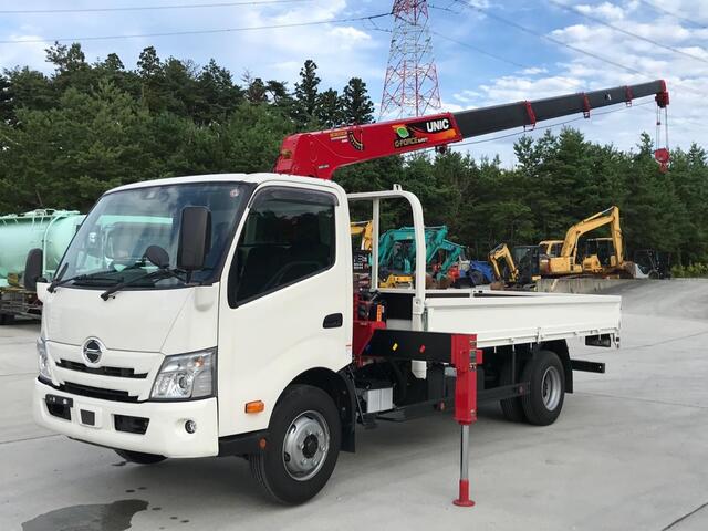 Hino DUTRO 2023