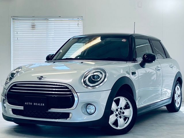 BMW MINI COOPER D 5DOOR 2019