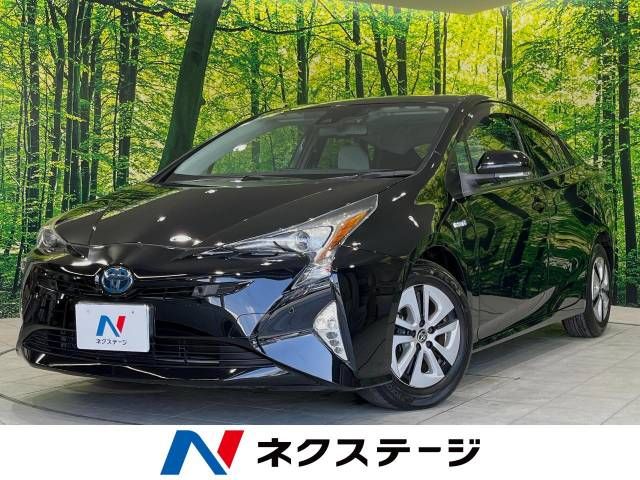 TOYOTA PRIUS 2016