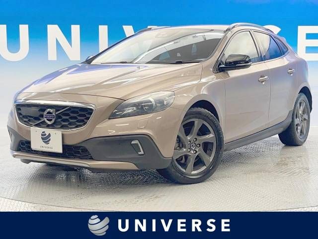 VOLVO V40 2013