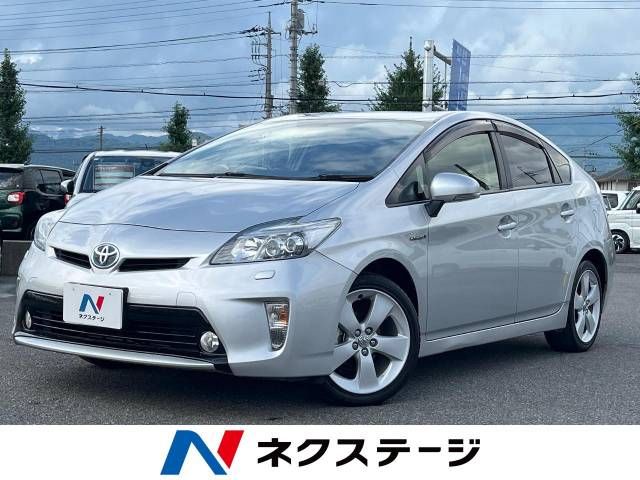 TOYOTA PRIUS 2015