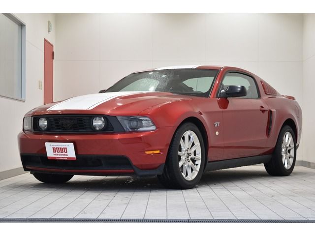 FORD MUSTANG 2009