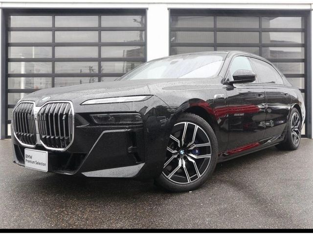 BMW i7 2023