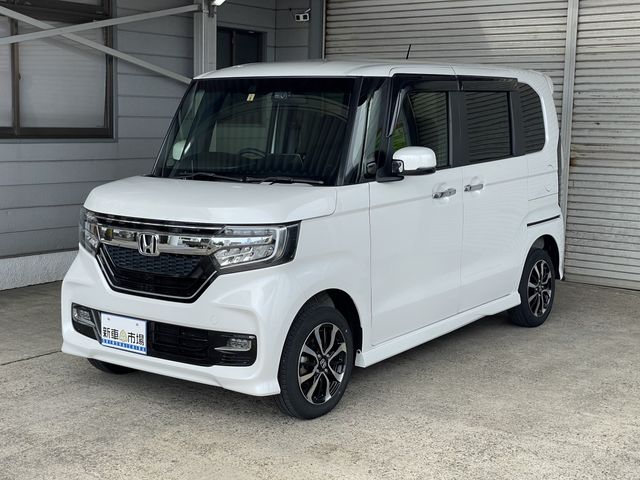 HONDA N BOX CUSTOM 4WD 2019