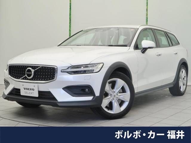 VOLVO V60 CROSS COUNTRY 2019