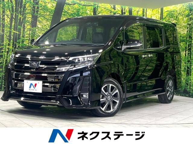 TOYOTA NOAH 4WD 2018