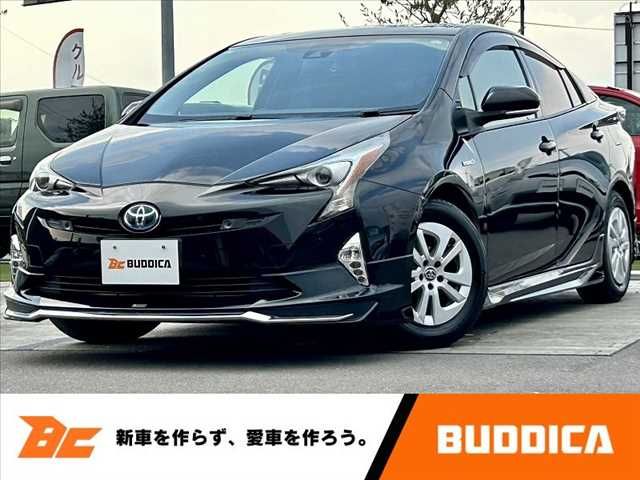 TOYOTA PRIUS 2017