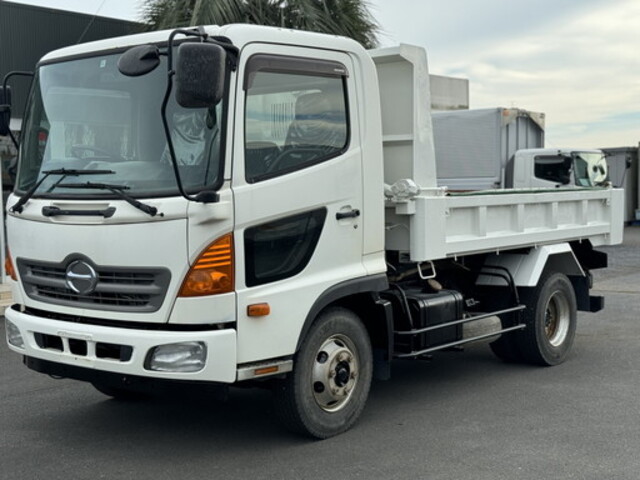 Hino RANGER 2013