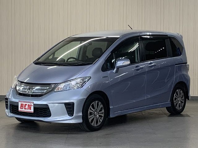 HONDA FREED HYBRID 2011