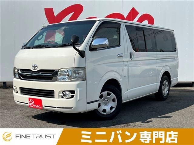 TOYOTA HIACE van 2WD 2009