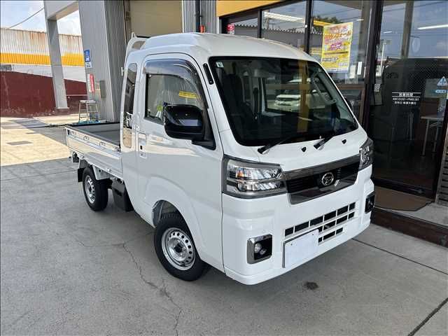 DAIHATSU HIJET truck 4WD 2024