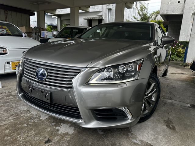 TOYOTA LEXUS LS600hL 2016