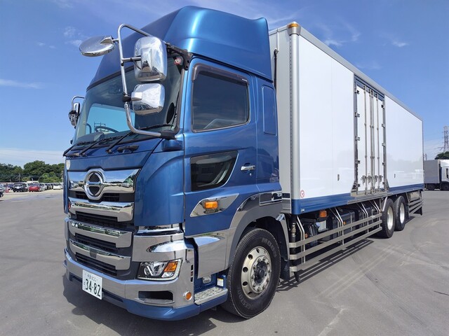 Hino PROFIA 2018