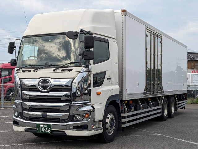 Hino PROFIA 2020