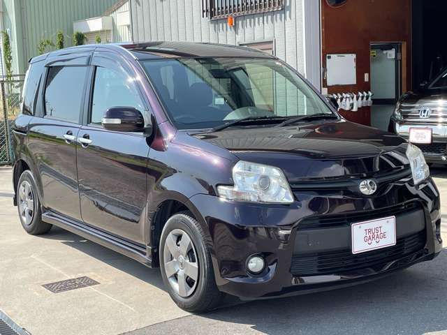 TOYOTA SIENTA 2011