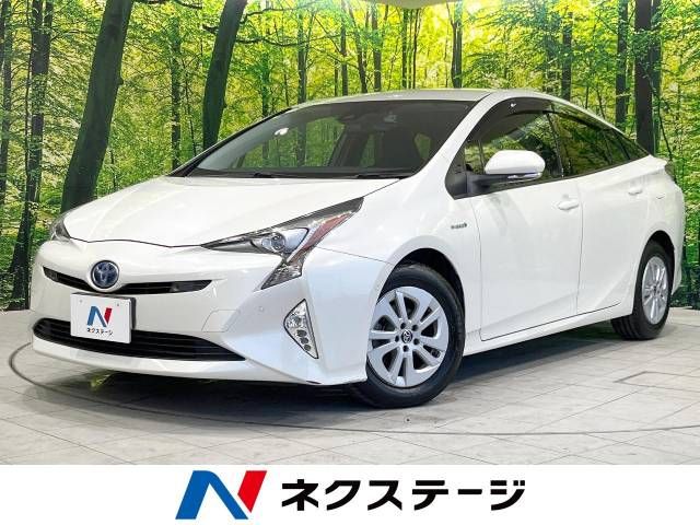 TOYOTA PRIUS 2018