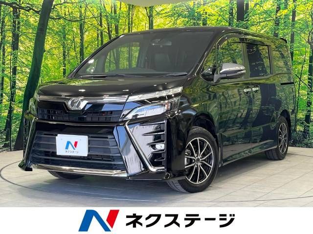 TOYOTA VOXY 2018