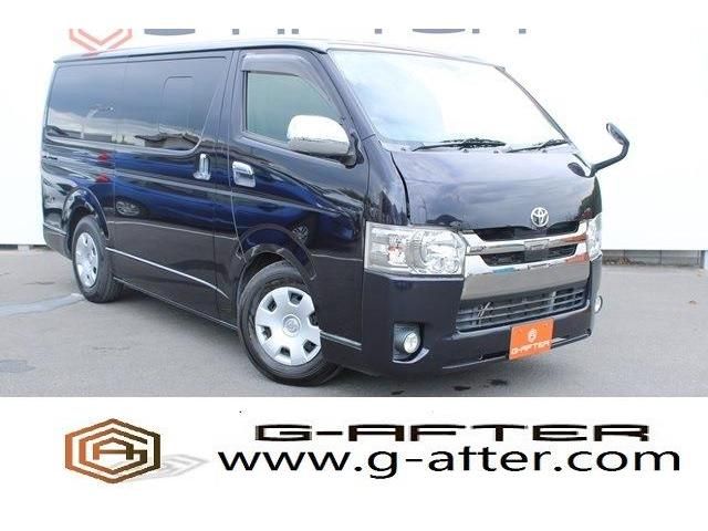 TOYOTA HIACE van 2WD 2018