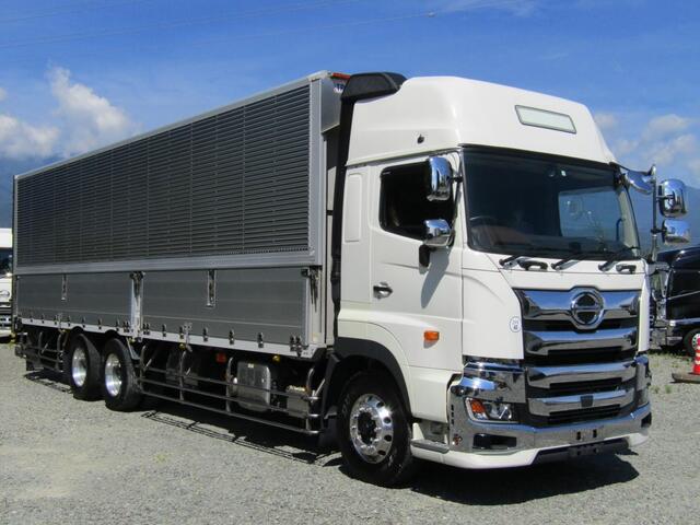 Hino PROFIA 2021