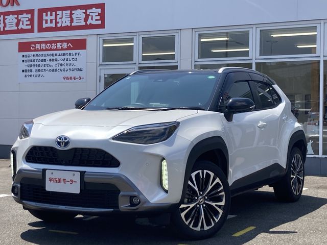 TOYOTA YARIS CROSS HYBRID 2023