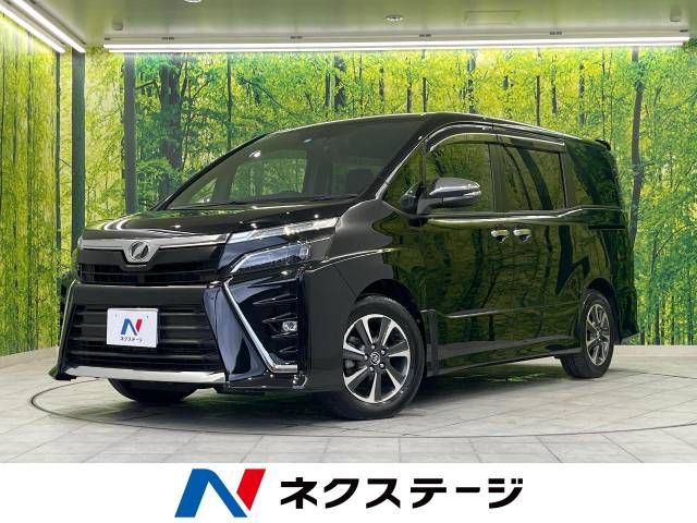 TOYOTA VOXY 2018