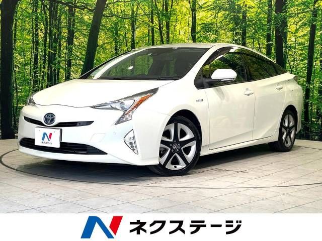 TOYOTA PRIUS 2019