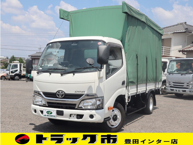 Toyota DYNA 2017