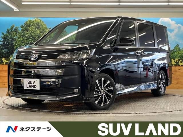 TOYOTA NOAH HYBRID 2022