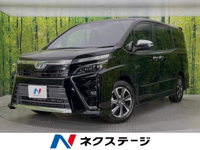 TOYOTA VOXY 2018