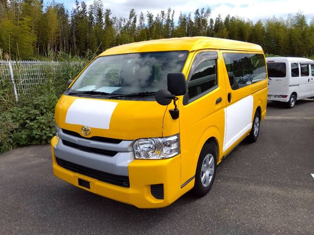 TOYOTA HIACE wagon 2019