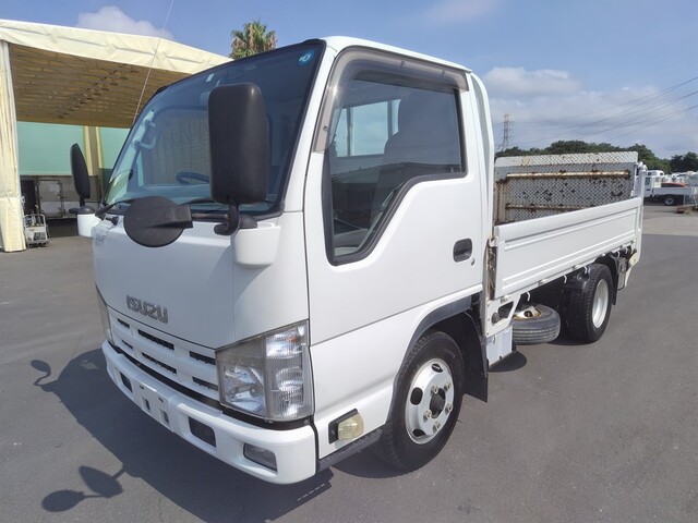 Isuzu ELF 2014