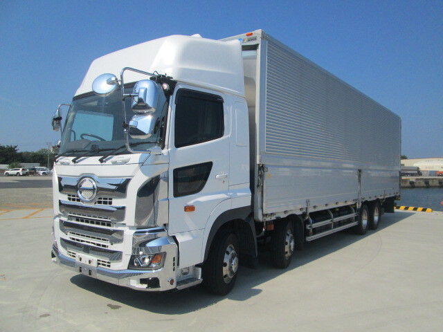 Hino PROFIA 2020