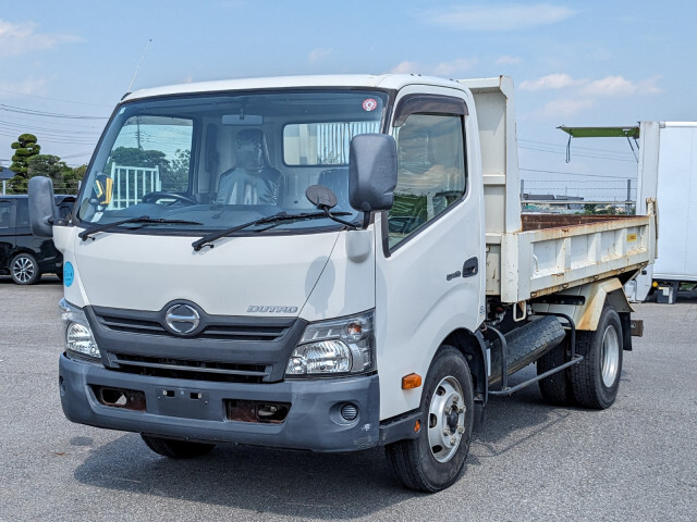 Hino DUTRO 2016