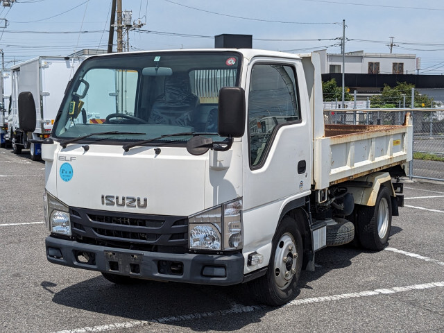 Isuzu ELF 2016