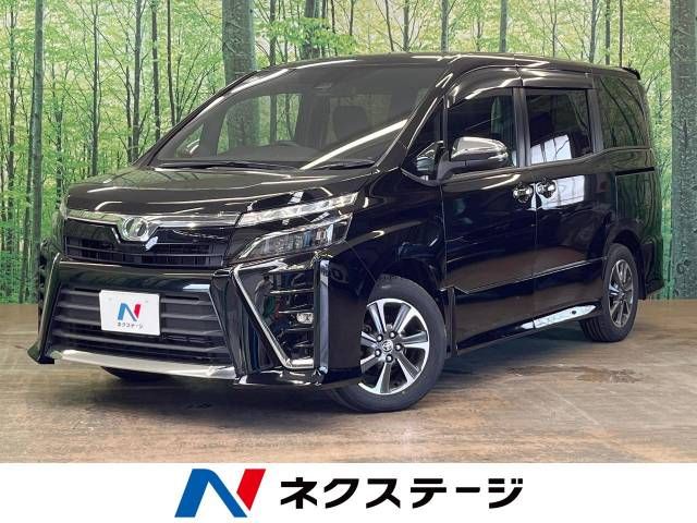 TOYOTA VOXY 2019