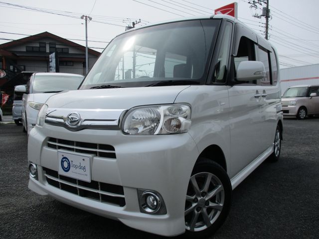 DAIHATSU TANTO 2012