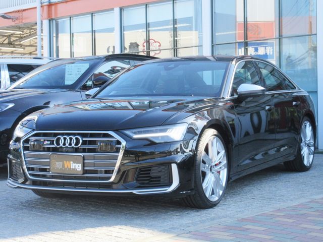 AUDI S6 2023