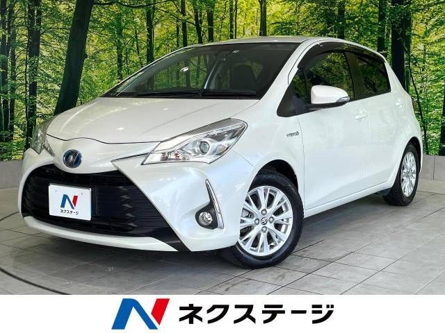 TOYOTA VITZ HYBRID 2017