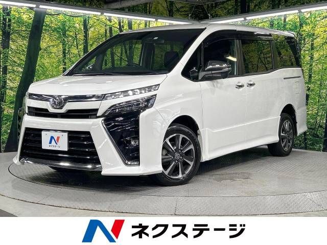 TOYOTA VOXY 4WD 2020