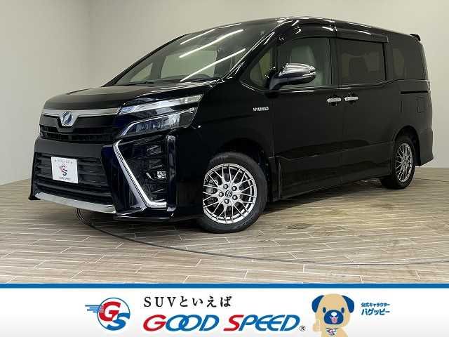 TOYOTA VOXY HYBRID 2018