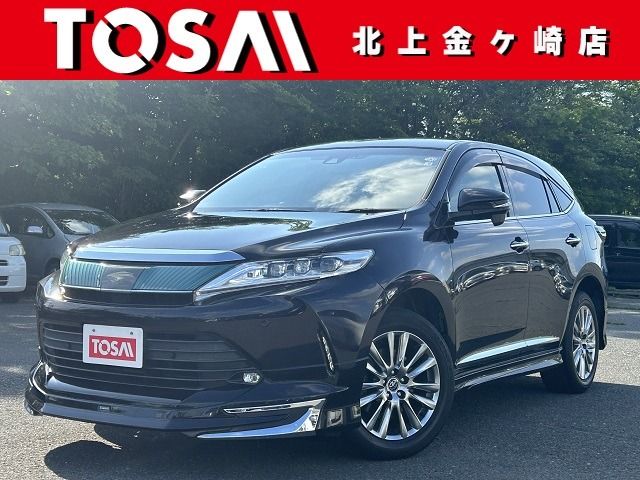 TOYOTA HARRIER 4WD 2017