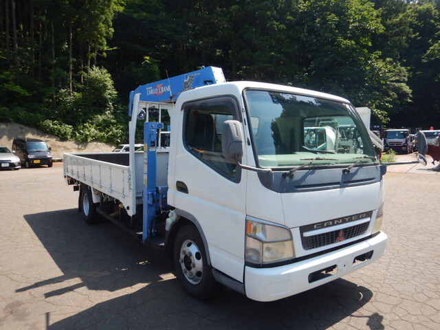 Mitsubishi CANTER 2004