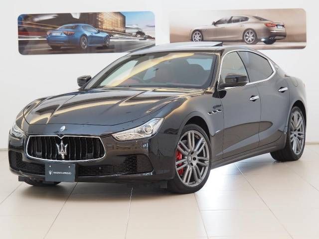 MASERATI GHIBLI Sedan 2017