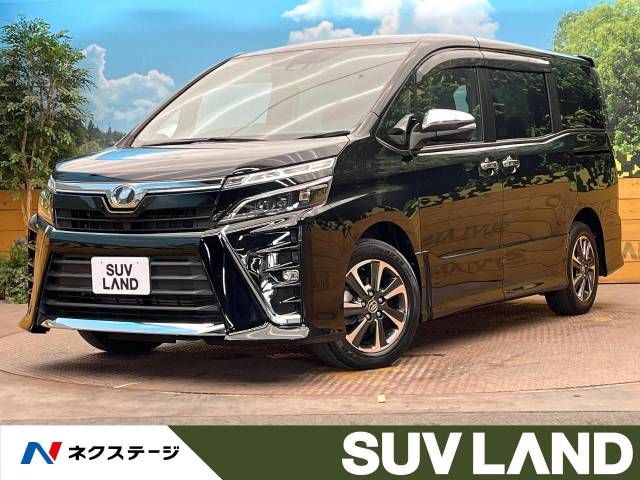 TOYOTA VOXY 2018