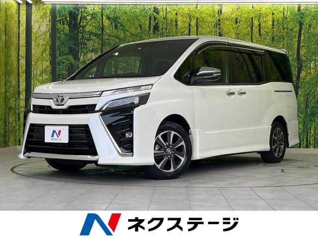 TOYOTA VOXY 2020