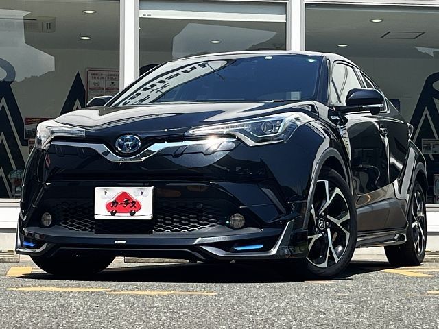 TOYOTA C-HR 2017