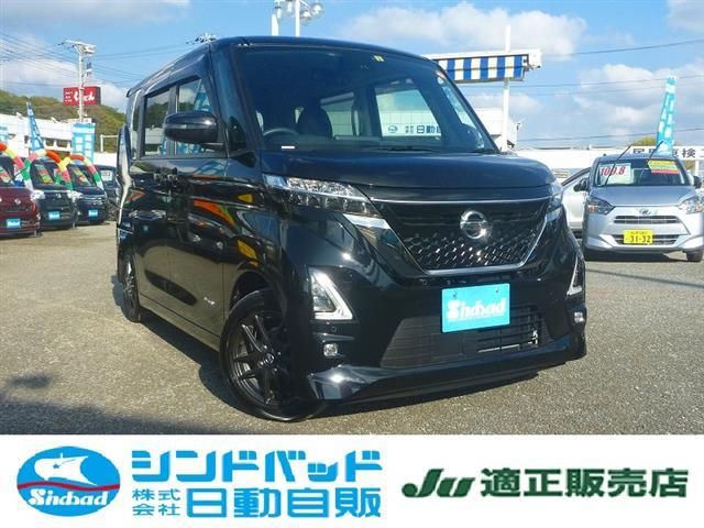 NISSAN ROOX 2021