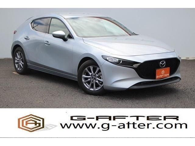 MAZDA 3 FASTBACK 2021