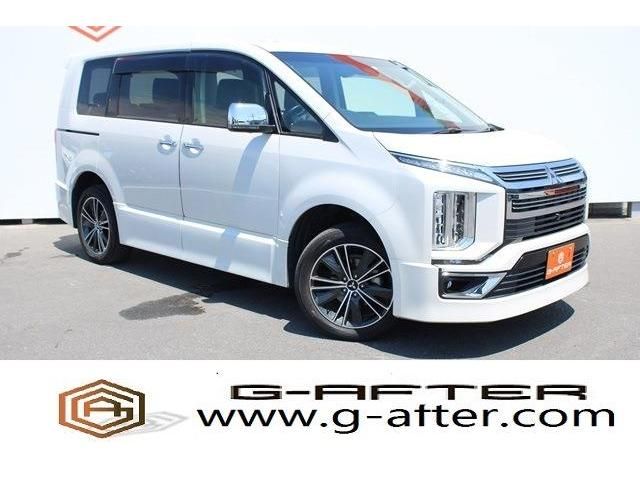 MITSUBISHI DELICA D:5 4WD 2019