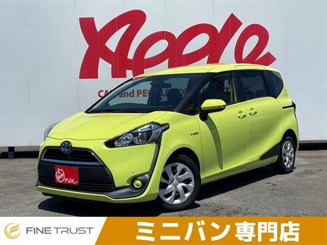 TOYOTA SIENTA HYBRID 2015